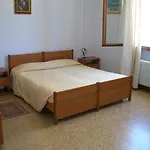 La Rotonda Montale (Tuscany)