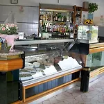 Bed & Breakfast La Rotonda Montale (Tuscany)