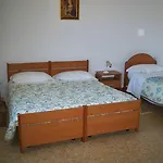La Rotonda Bed & Breakfast Montale (Tuscany)