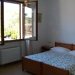 Bed & Breakfast La Rotonda Montale (Tuscany)