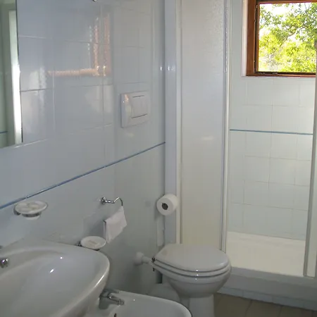 Bed and Breakfast La Rotonda Montale (Tuscany)